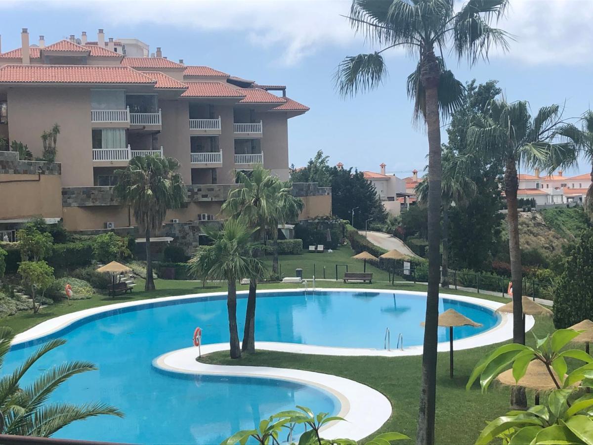 Reserva Del Higueron Boutique Apartments Фуeнхирола Екстериор снимка