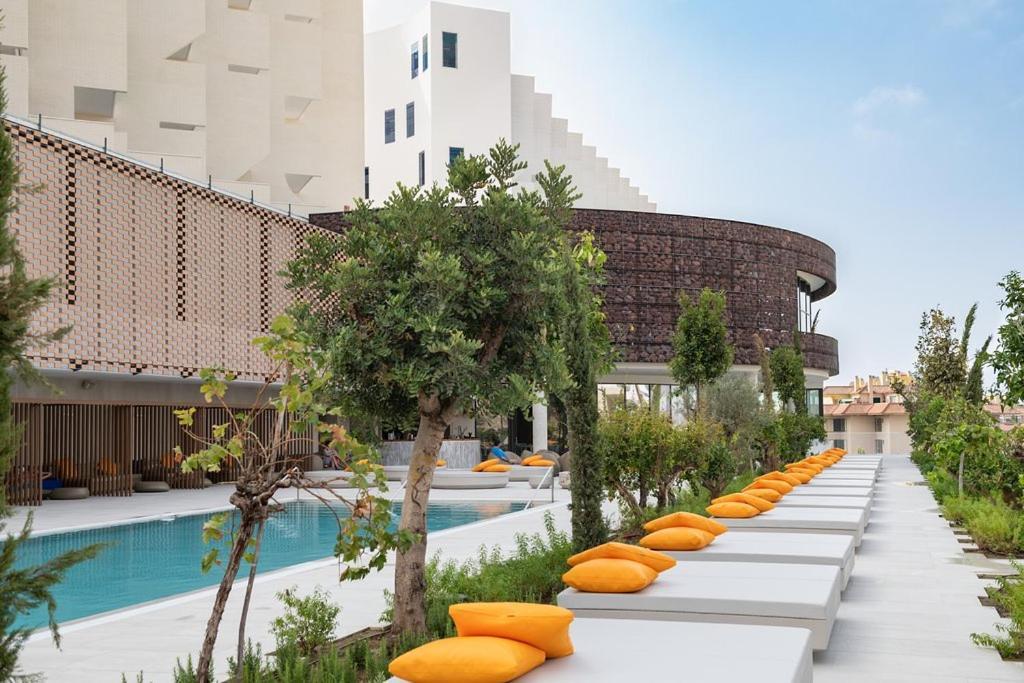 Reserva Del Higueron Boutique Apartments Фуeнхирола Екстериор снимка