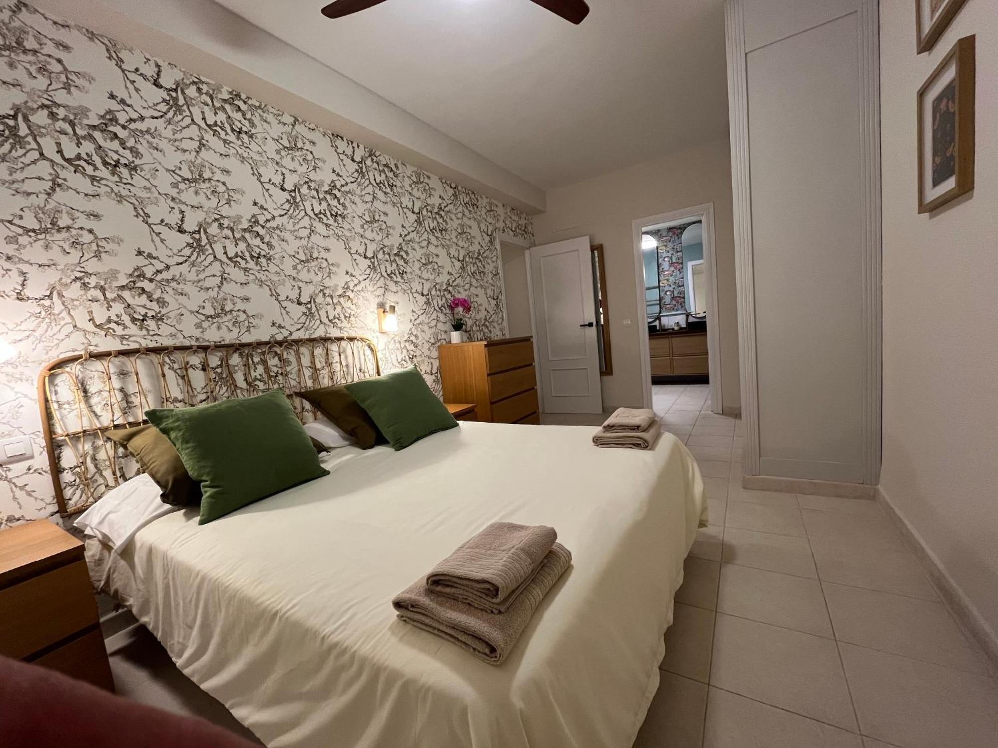 Reserva Del Higueron Boutique Apartments Фуeнхирола Екстериор снимка