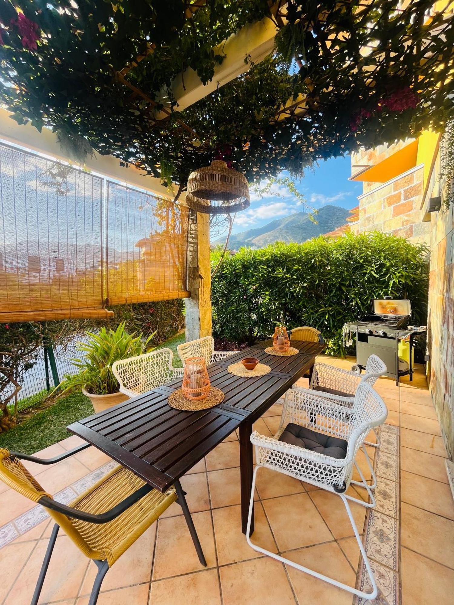 Reserva Del Higueron Boutique Apartments Фуeнхирола Екстериор снимка